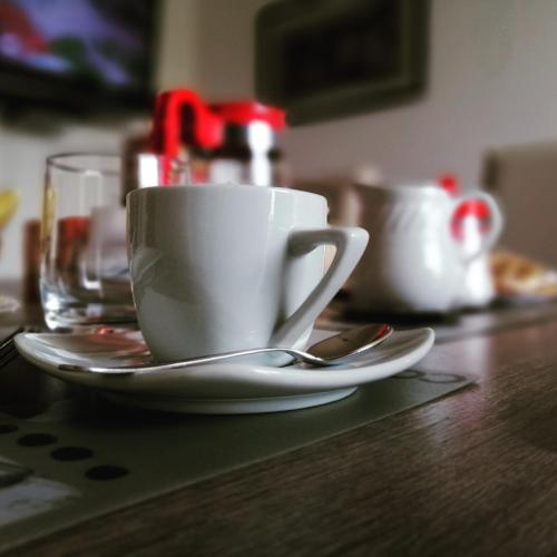 B&b Sa Scraríaにあるコーヒーまたはお茶