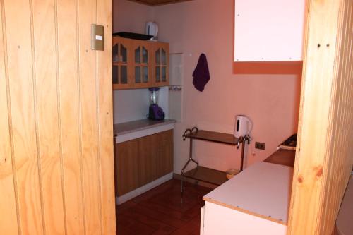 Dapur atau dapur kecil di Hostal Atacama North