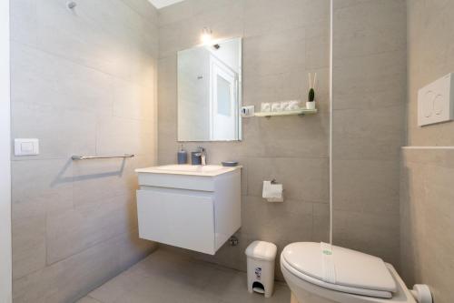 NEW OPENING! Close to St Peter & Free Netflix