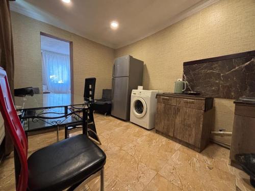 Η κουζίνα ή μικρή κουζίνα στο oldhome