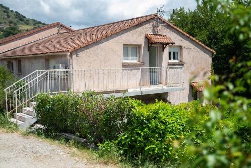 Joli appartement calme vue montagne dans le centre