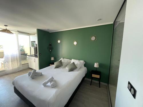 STUDIO CAMP NATURISTE VUE MER, le Gilyves cocooning photo 9