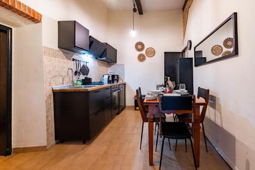 Santa Croce 2Suite Apartment