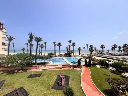 Albatros II - Apartamento frente al mar