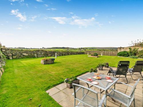 Taman di luar 1 Bed in Helston BODER