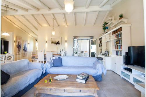 La Casa Sedici by Corfu Escapes