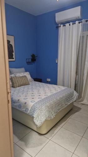 Postel nebo postele na pokoji v ubytování Howard rooms