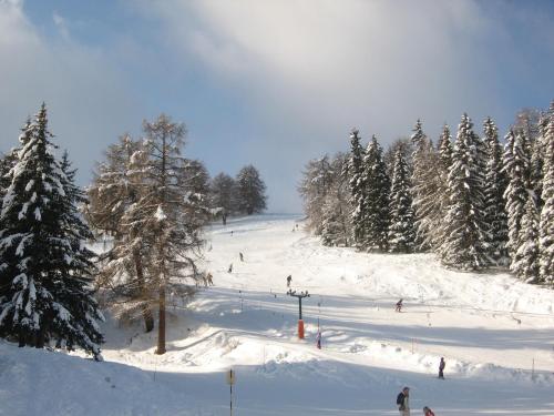 Το Le9 Bel appartement à Thyon Les Collons, Switzerland τον χειμώνα