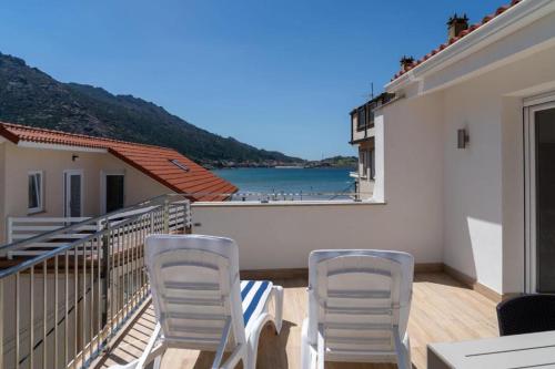 Afbeelding uit fotogalerij van Apartamentos Ezaro Beach in Dumbría