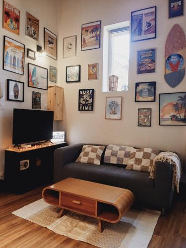 chez Nino le surfer Globe- trotteur