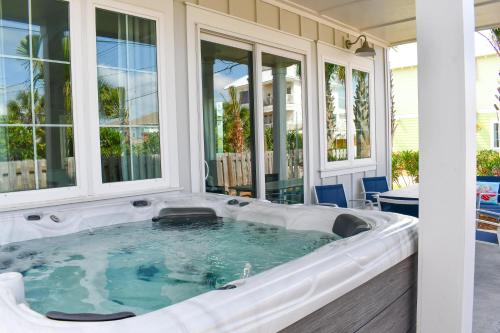 Margaritaville Beach Cottage Resort Panama City Beach photo 40