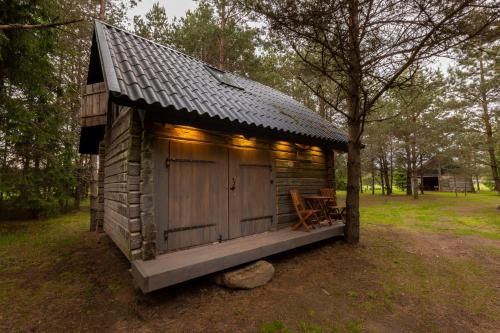 El edificio en el que está el campamento