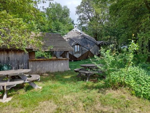 Chambres en roulotte sur lieu atypique de ressourcement