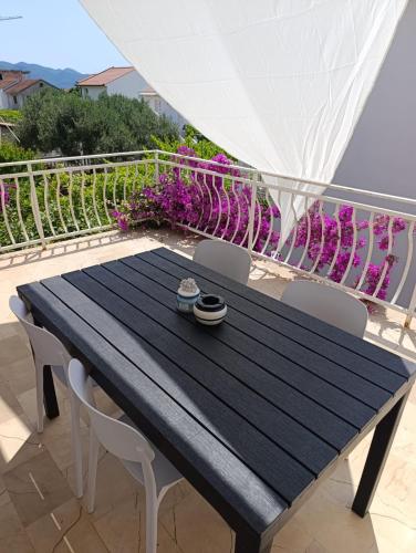 Μπαλκόνι ή βεράντα στο TIM apartmani