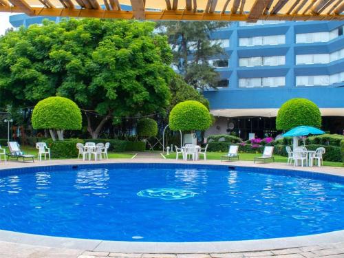Bazén v ubytování Grand Cantalagua Hotel Morelia, BW Signature Collection nebo v jeho okolí