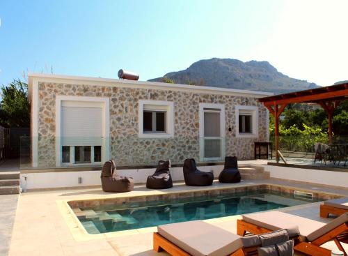 Casa Nikolou Stegna