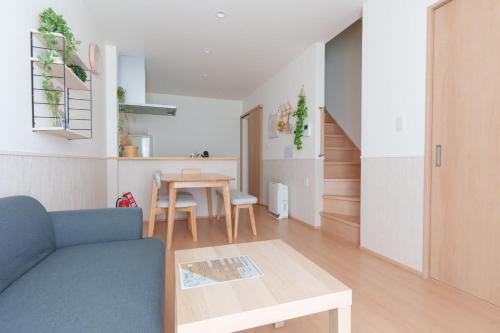 O zonă de relaxare la Habitacion Cottage Suzu