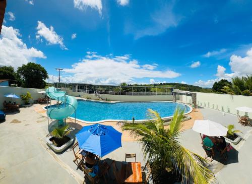 Kolam renang di atau dekat dengan Baitinga clube
