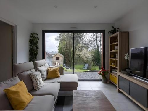 Elegant Family Home Near Le Mans