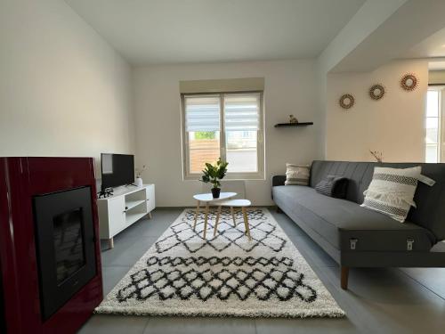 Charming Home in Parigné-l Évêque near Le Mans