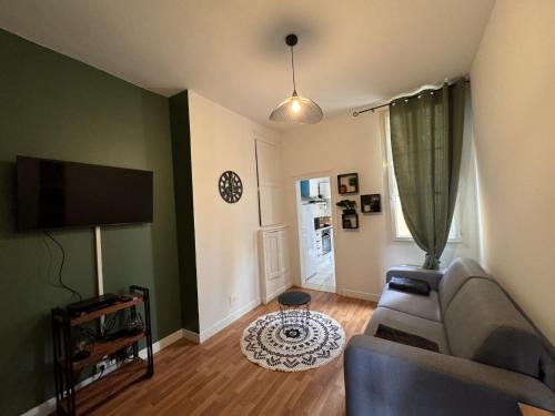 Apartment in Le Mans near Bugatti Circuit