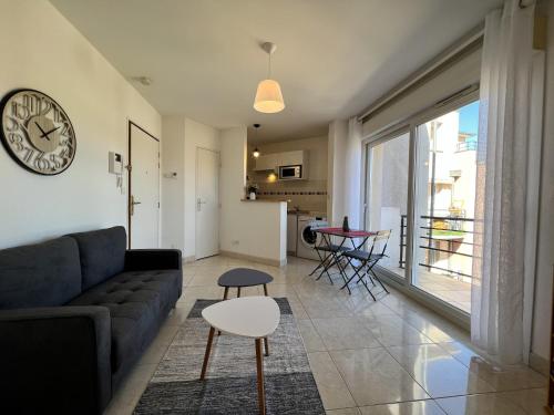 Apartment in Le Mans near Sarthe River