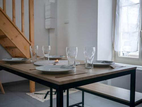 Photo de la galerie de l'établissement Charming Apartment Close to the Circuit, à Parigné-lʼÉvêque