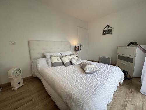 Photo de la galerie de l'établissement Modern Comfort & Style near Circuit, à Ruaudin