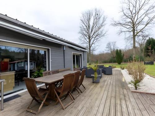 Photo de la galerie de l'établissement Charming Countryside Retreat for 7, à Guécélard