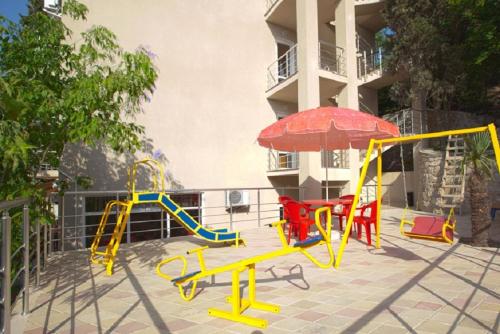 
Детская игровая зона в Кедр-Запад Отель
