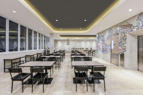 Restaurace v ubytování Amaris Hotel Lampung City