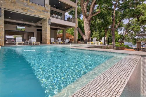 Kolam renang di atau dekat dengan The 565 Villa with Concierge Services