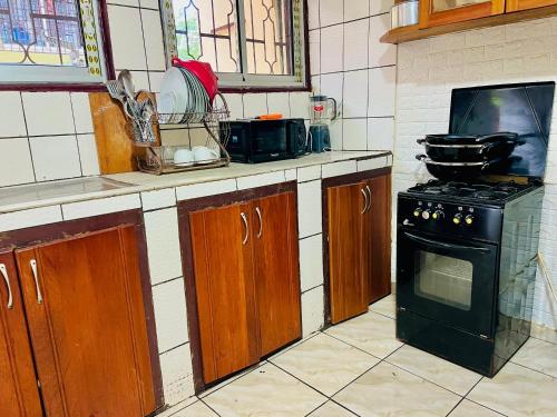 Η κουζίνα ή μικρή κουζίνα στο Appartement Avec vue panoramique TWO OR THREE ROOMS
