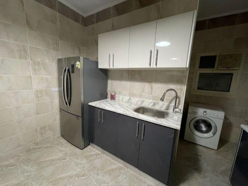 Η κουζίνα ή μικρή κουζίνα στο التجمع الخامس