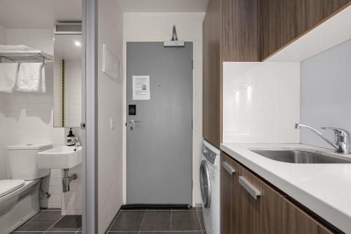 Ένα μπάνιο στο City Stays - Plus