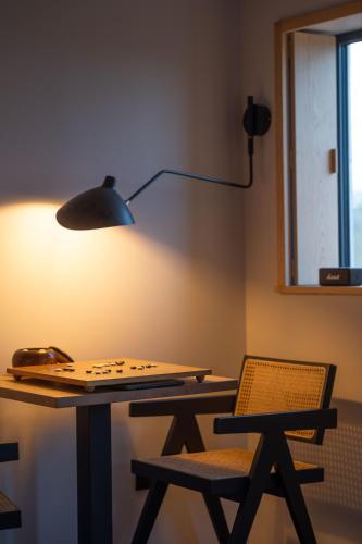 Photo de la galerie de l'établissement Ecodomaine & Distillerie Artisanale U Viaghju, à La Celle-sous-Gouzon