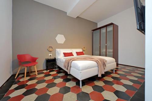 Pantheon Authentic and Modern Apartment