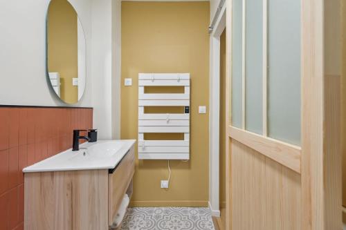 Fotografie z fotogalerie ubytování le SPARN - Votre cocon au coeur d'Epernay v destinaci Épernay