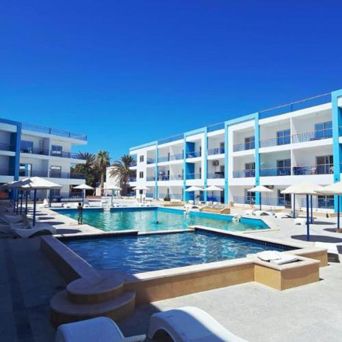 شالية فى قرية ميراج باى الغردقة