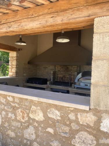 Photo de la galerie de l'établissement Mas Provencal familial, à Eygalières