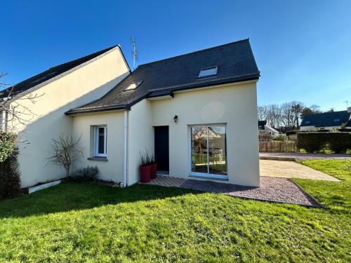 208-Maison 6p à proximité de Sables-D'or-les-Pins