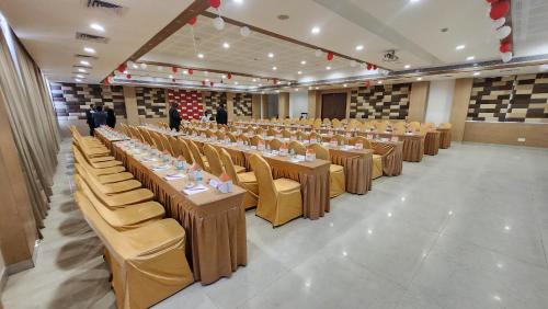 Φωτογραφία από το άλμπουμ του Khanna Fiesta - A Bergamont Hotel, Vellore σε Vellore