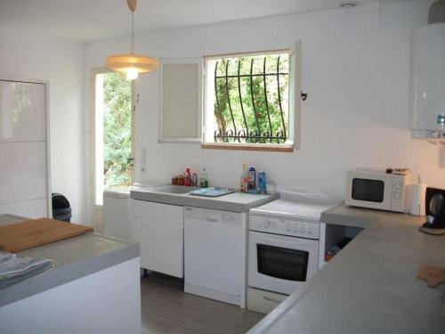 House 200 m from beach and forest path