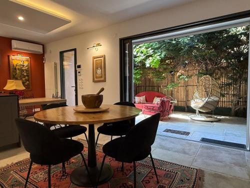 Maison calme à 2 pas du port du Brusc