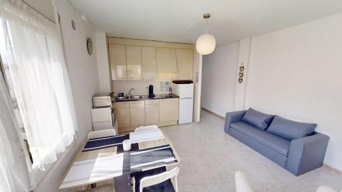 Nice 1-5 con parking privado