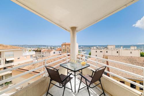 Sunny Port Apartment with sea view - Happy Rentals