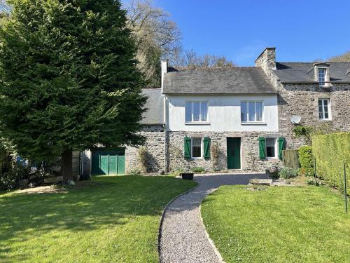 309 - Charmante maison familiale au cœur du village de Port-à-La-Duc