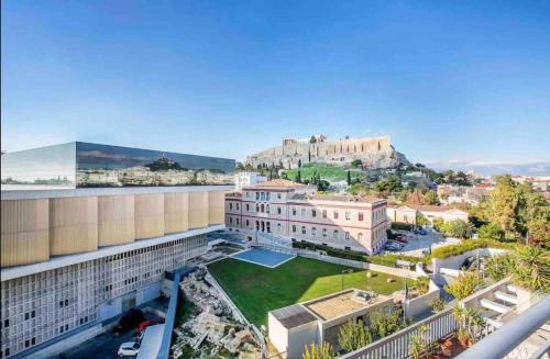 Acropolis Luxurious Apartment