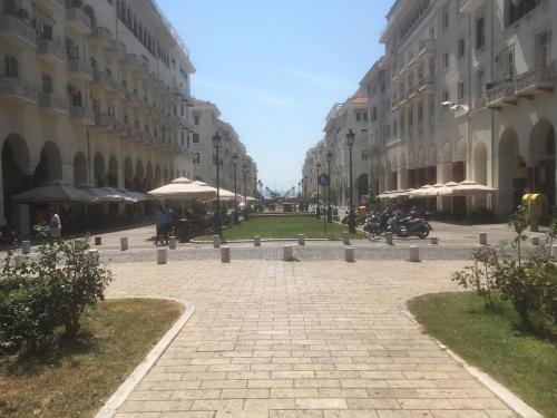 Modern style apartment,Central Thessaloniki, 100qm