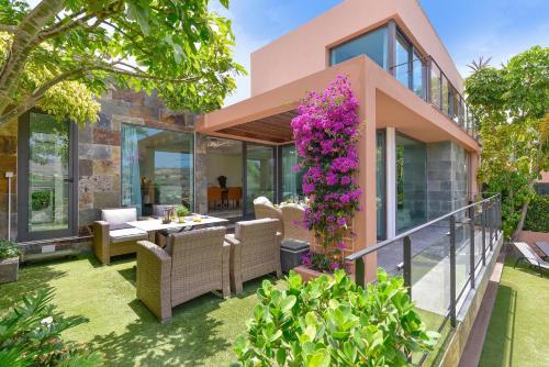 Los Lagos 31 by VillaGranCanaria